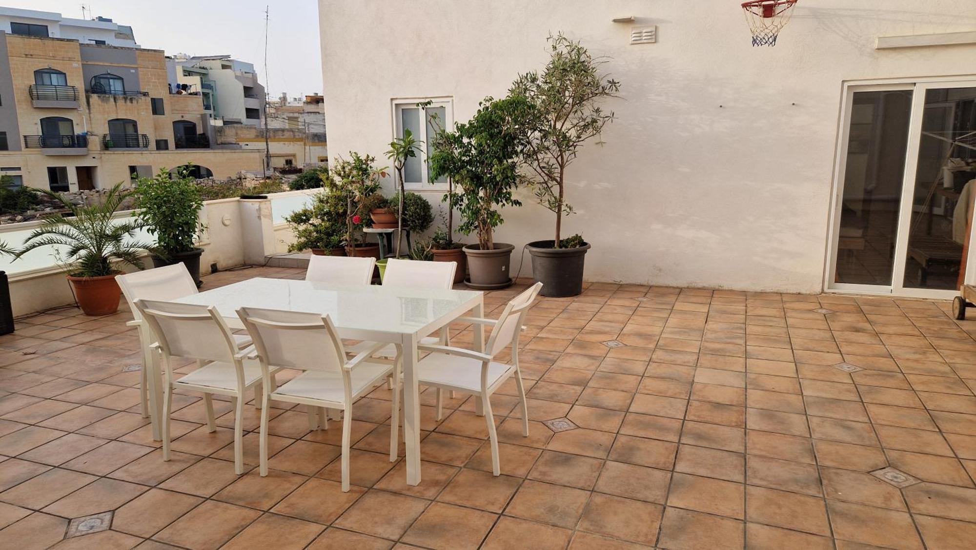 Carousel Apartments Qrendi Zimmer foto